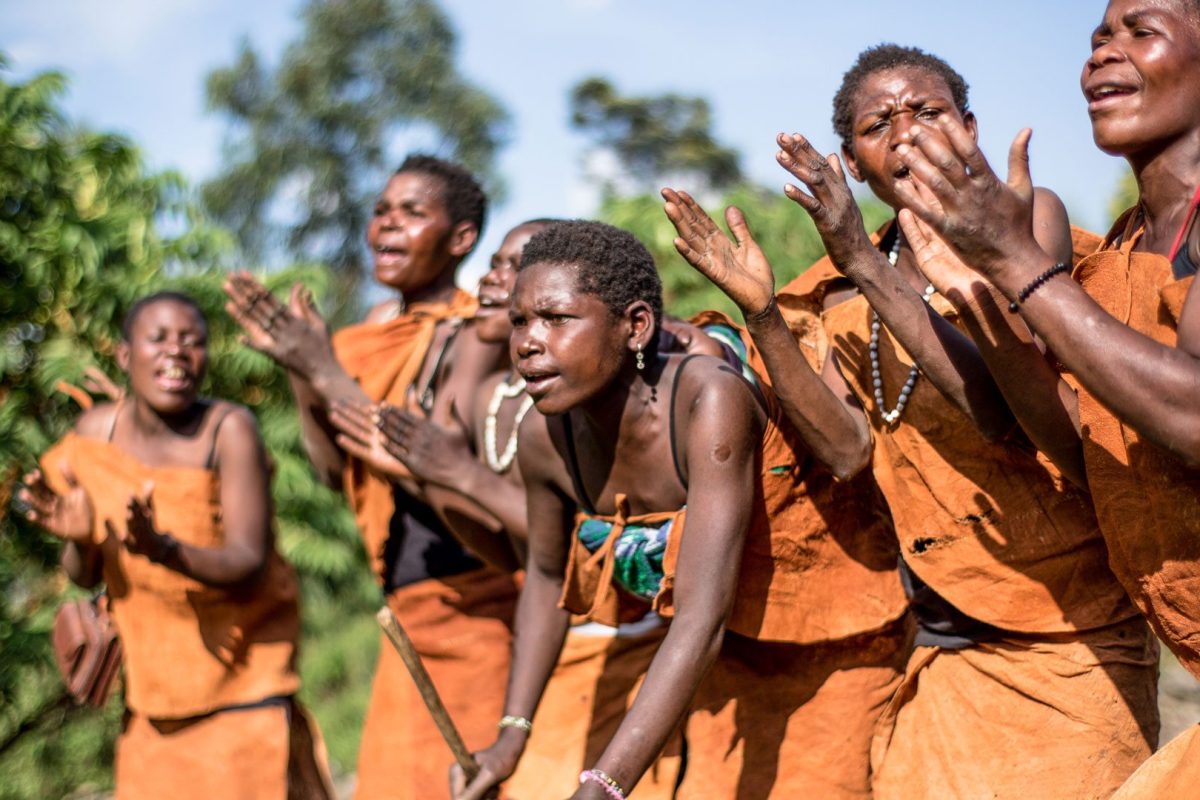 Meet-the-enchanting-Batwa-Tribe-of-Bwindi